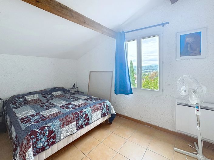 Image No.14-4 Bed House for sale