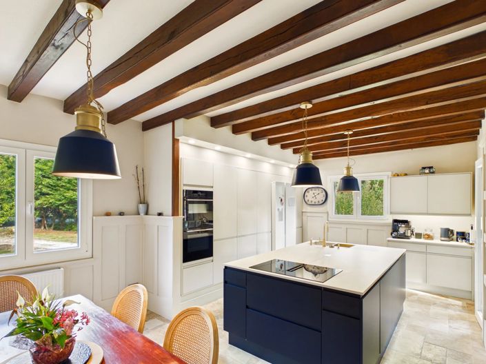 Image No.2-5 Bed House for sale