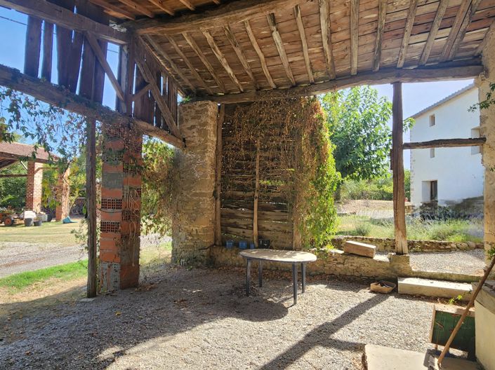 Image No.13-4 Bed House for sale