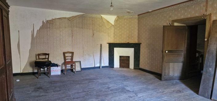 Image No.12-4 Bed House for sale
