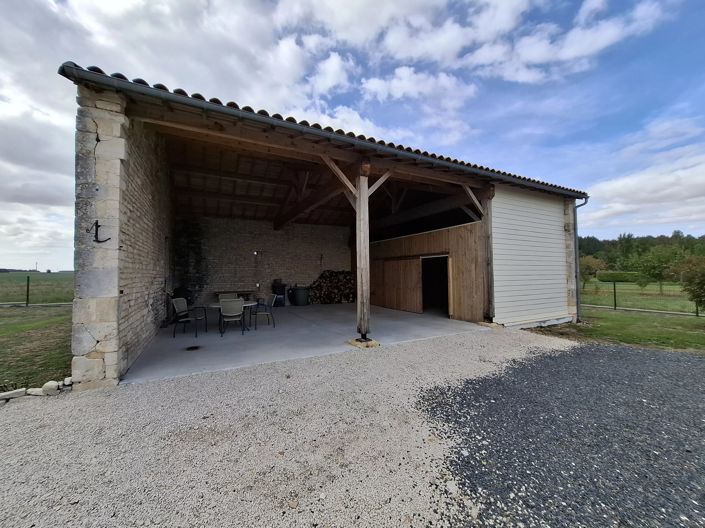 Image No.15-4 Bed Village House for sale