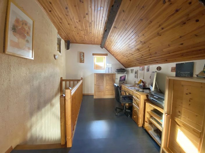 Image No.10-3 Bed Village House for sale