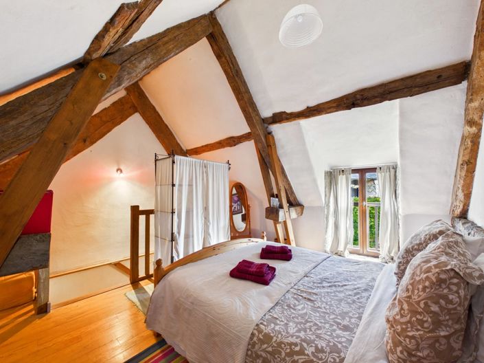 Image No.14-8 Bed House for sale