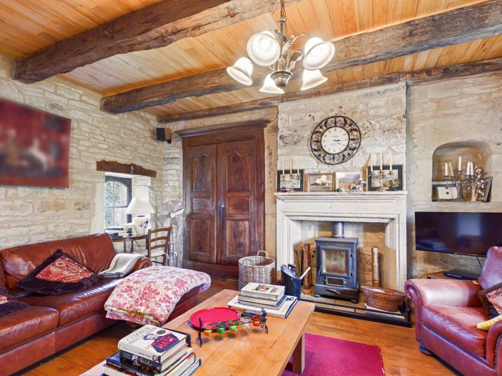 Image No.3-8 Bed House for sale