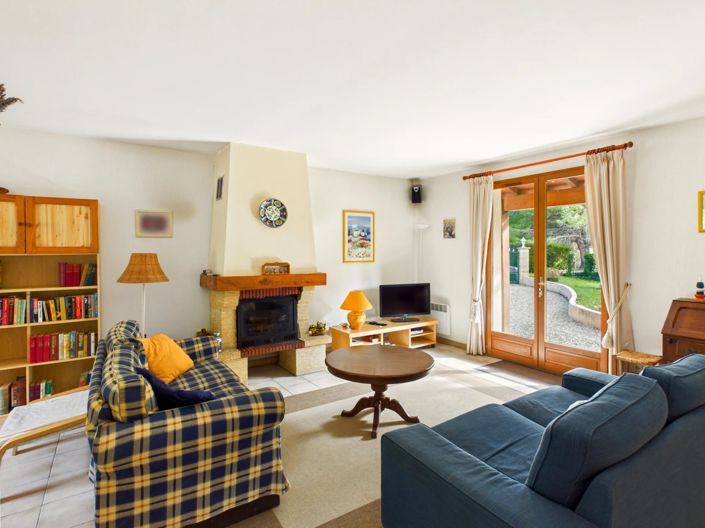 Image No.2-3 Bed House for sale