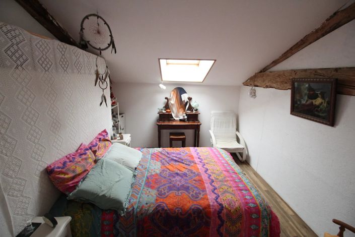 Image No.6-2 Bed House for sale