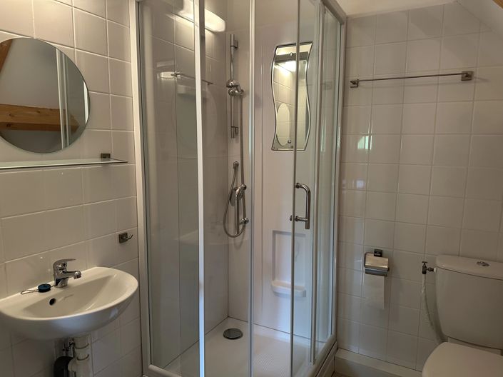 Image No.13-4 Bed House for sale
