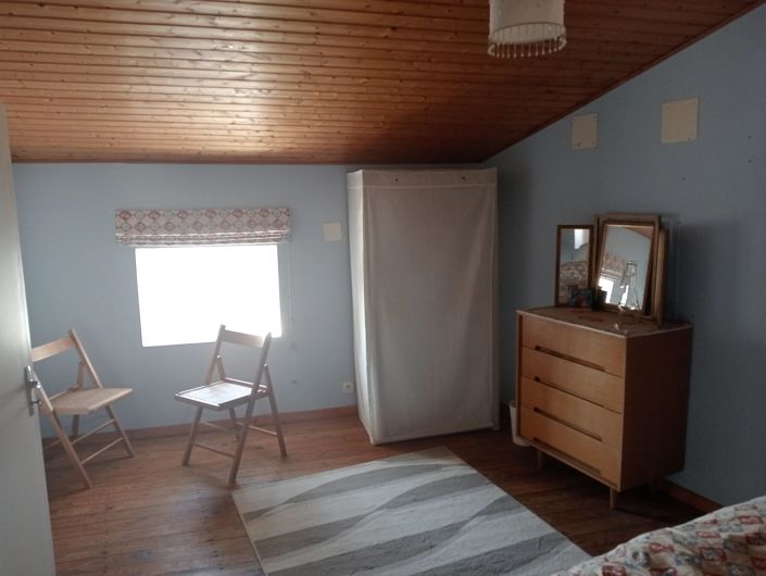 Image No.12-3 Bed House for sale