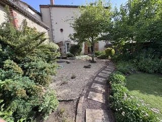 Image No.14-3 Bed House for sale