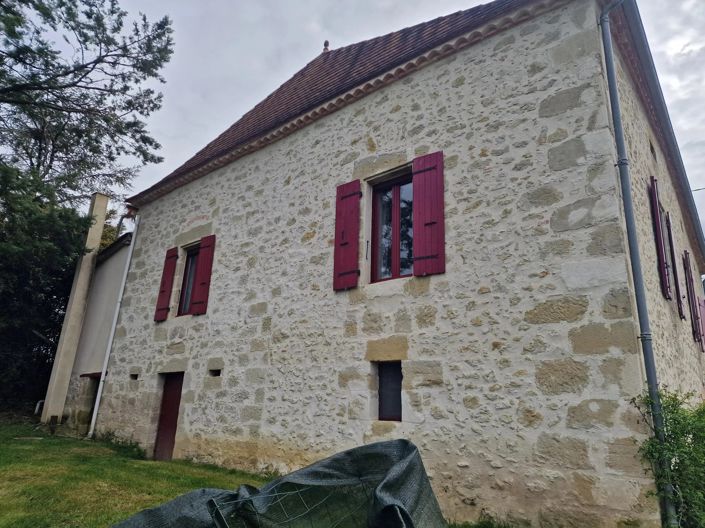 Image No.15-3 Bed Village House for sale