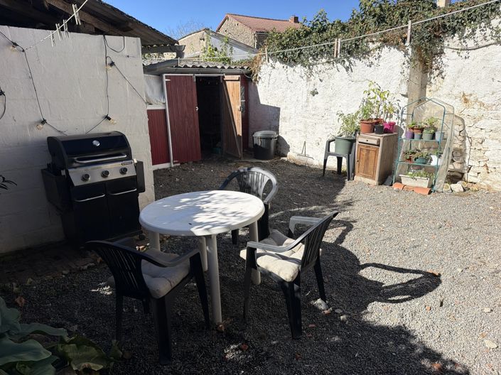 Image No.2-2 Bed House for sale