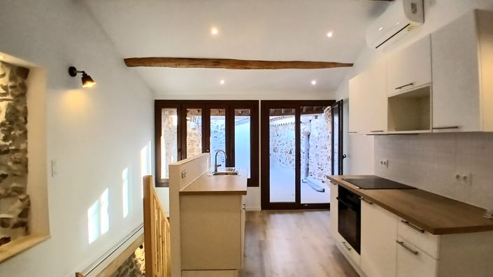 Image No.7-2 Bed House for sale