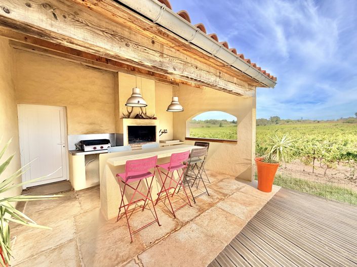 Image No.12-4 Bed House for sale