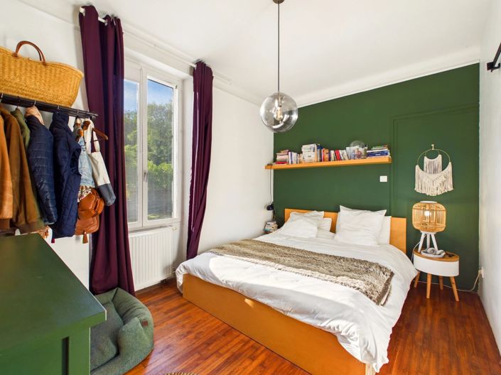 Image No.5-4 Bed House for sale