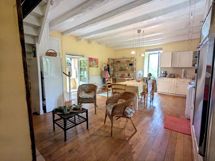 Image No.4-2 Bed House for sale