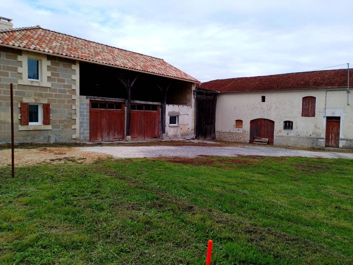 Image No.2-Maison à vendre