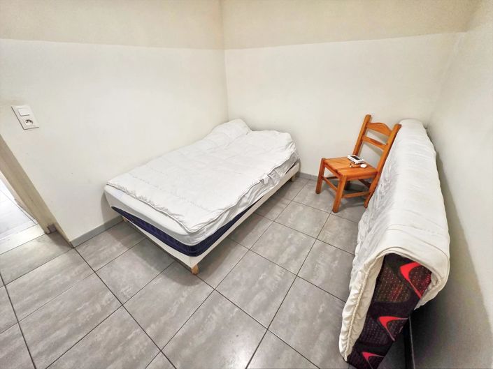 Image No.5-1 Bed Property for sale