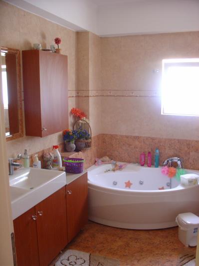 Image No.25-4 Bed Villa for sale