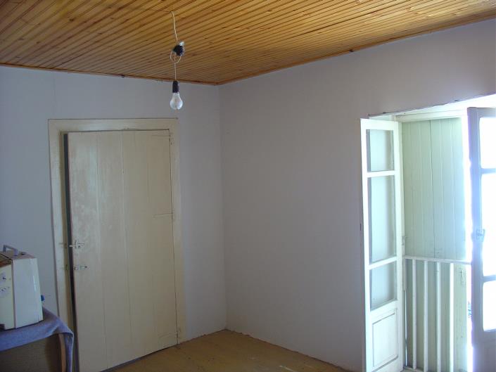 Image No.10-3 Bed House for sale