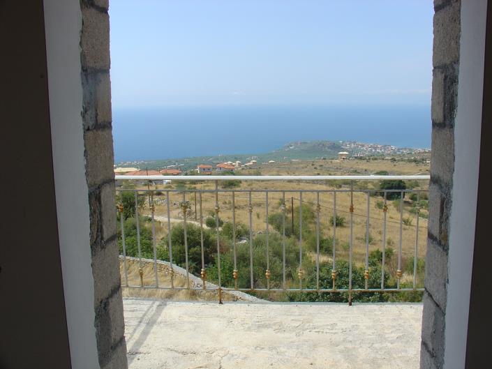 Image No.6-2 Bed House for sale