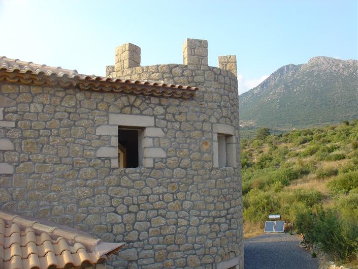 Image No.11-2 Bed House for sale