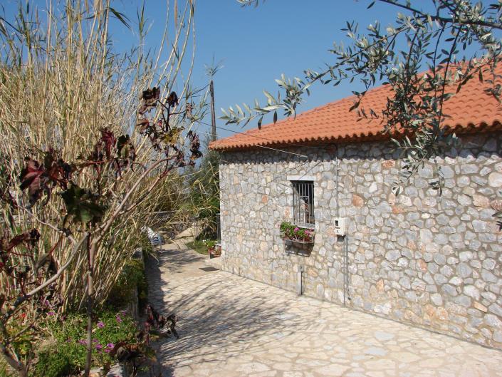 Image No.9-4 Bed House for sale