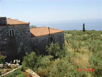 12-Houses in Ag Nikos. Inner Mani 081