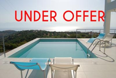 Villa de 3 chambres à vendre à Messinia