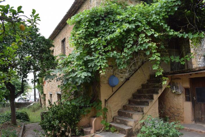 Image No.15-1 Bed Property for sale