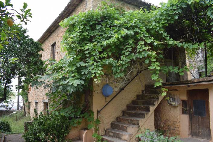 Image No.25-1 Bed Property for sale