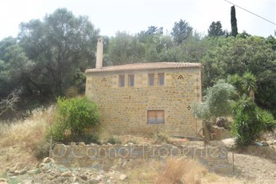 Propriété de 2 chambres à vendre à Messinia