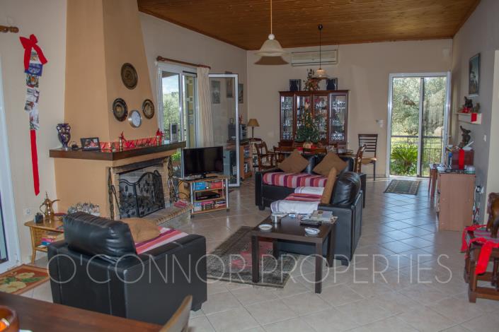 Image No.10-2 Bed House for sale