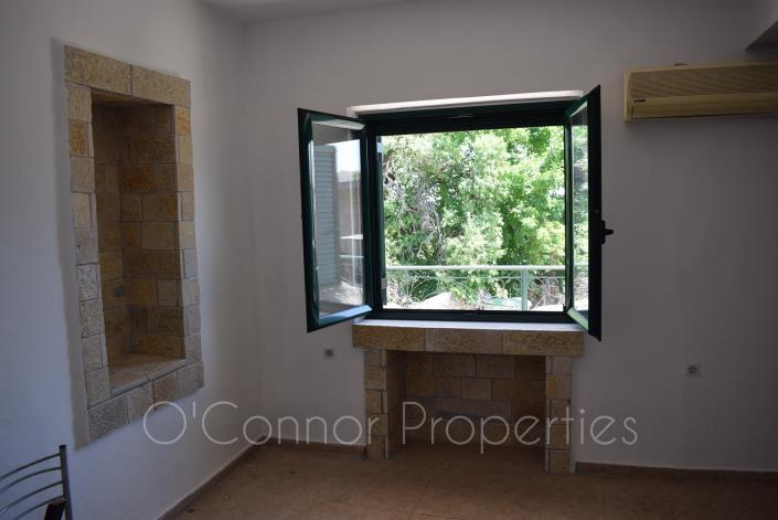 Image No.5-3 Bed Village House for sale