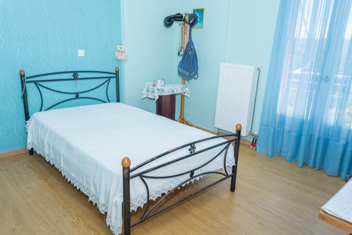 Image No.7-9 Bed Condo for sale