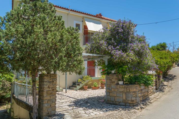 Image No.13-9 Bed Condo for sale