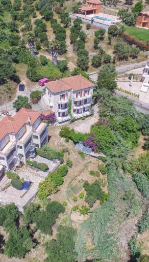 Image No.15-9 Bed Condo for sale