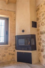 Traditional-2-bed-2-bath-tower-house-on-480-sq-m--plot--350-m-from-Pantazi--896---11-