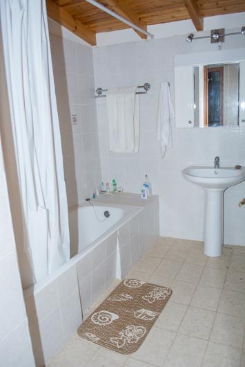 Image No.3-3 Bed House for sale