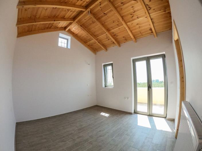 Image No.7-2 Bed House for sale