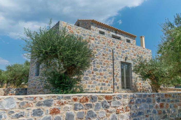 Image No.25-2 Bed House for sale