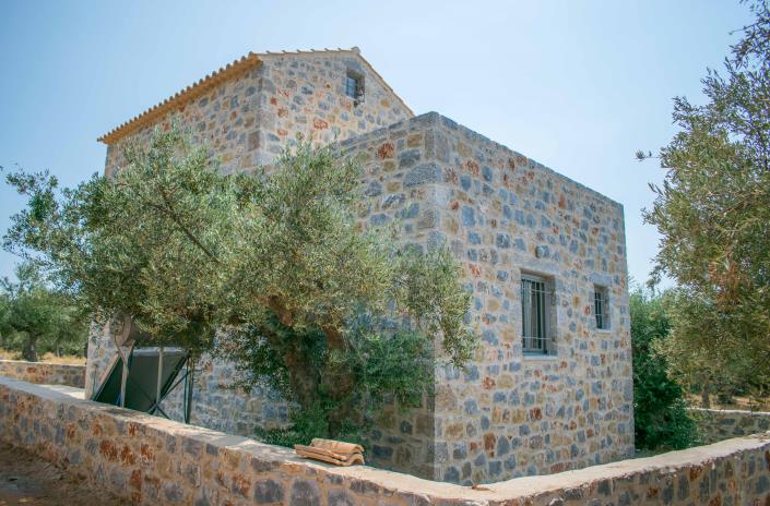 Image No.26-2 Bed House for sale