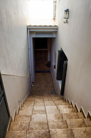 Image No.2-4 Bed House/Villa for sale