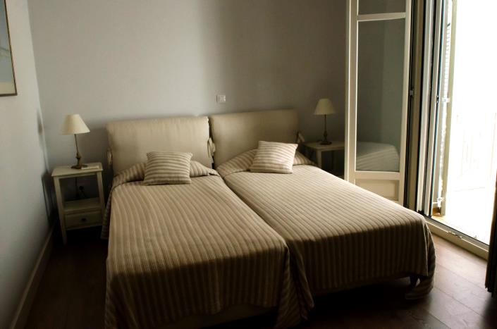 Image No.18-4 Bed House/Villa for sale