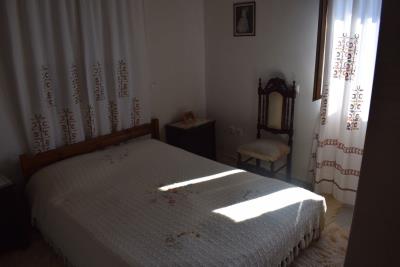 Real-Estate-915--49-