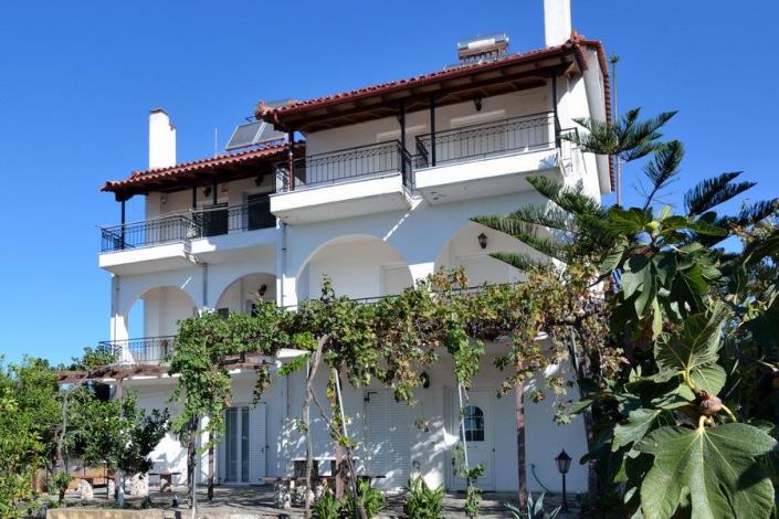 Image No.10-Maison de 6 chambres à vendre à Koroni