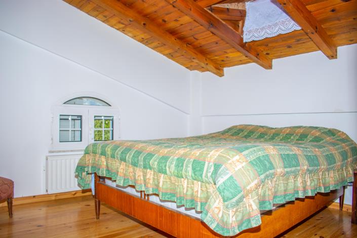 Image No.6-Villa de 7 chambres à vendre à Kardamyli