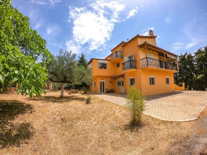 Image No.1-Villa de 7 chambres à vendre à Kardamyli