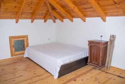 Real-Estate-245--17-