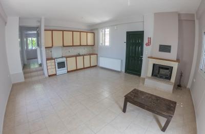 Real-Estate-942--23-