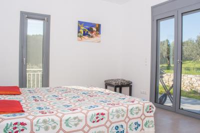 Real-Estate-956--11-